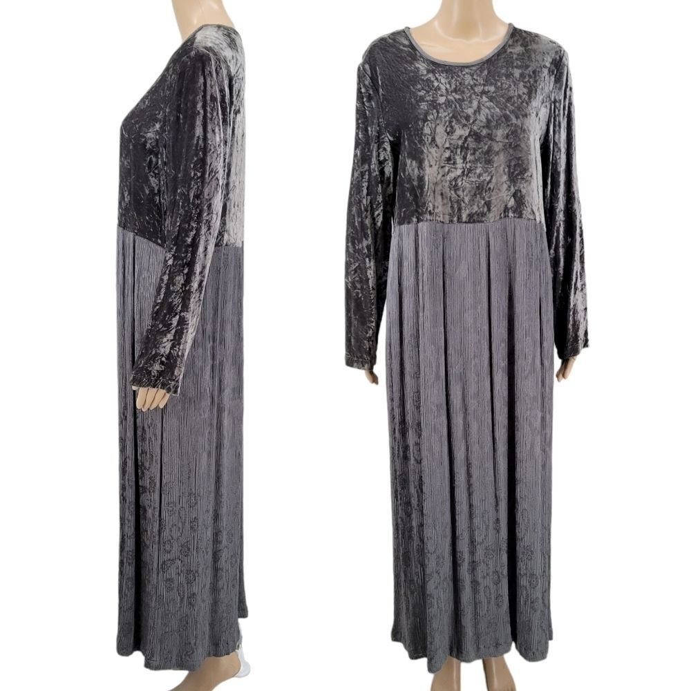 FREE Wear Vintage Earthy Green Witchy Long Sleeve Maxi Dress Velvet Jacquard